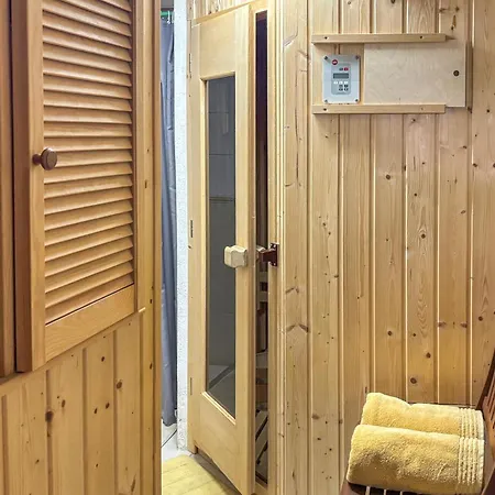 Cozy In With Sauna